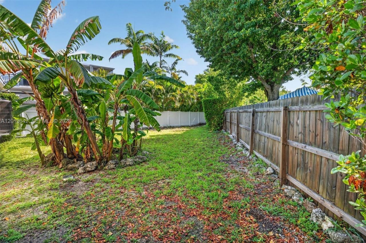 8 Ocean View Blvd , Key Largo, FL 33037 Photo