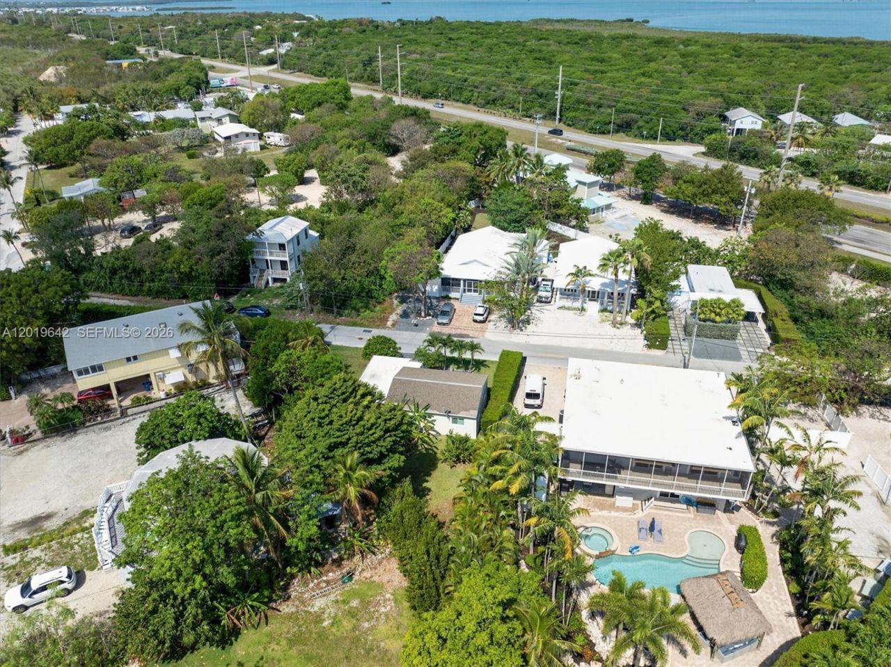 8 Ocean View Blvd, Key Largo, FL 33037 Photo