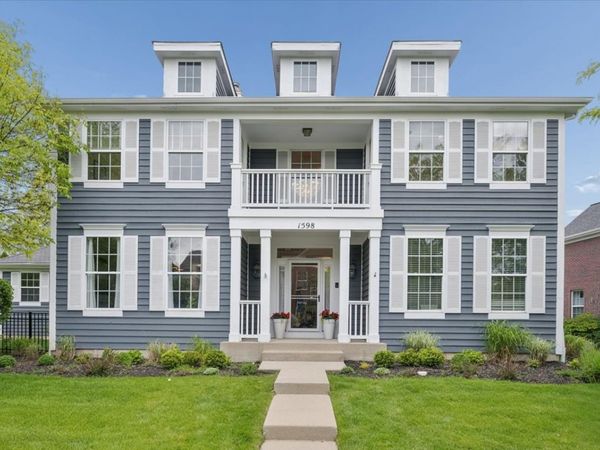 1598 Annapolis Drive, Glenview, IL 60026