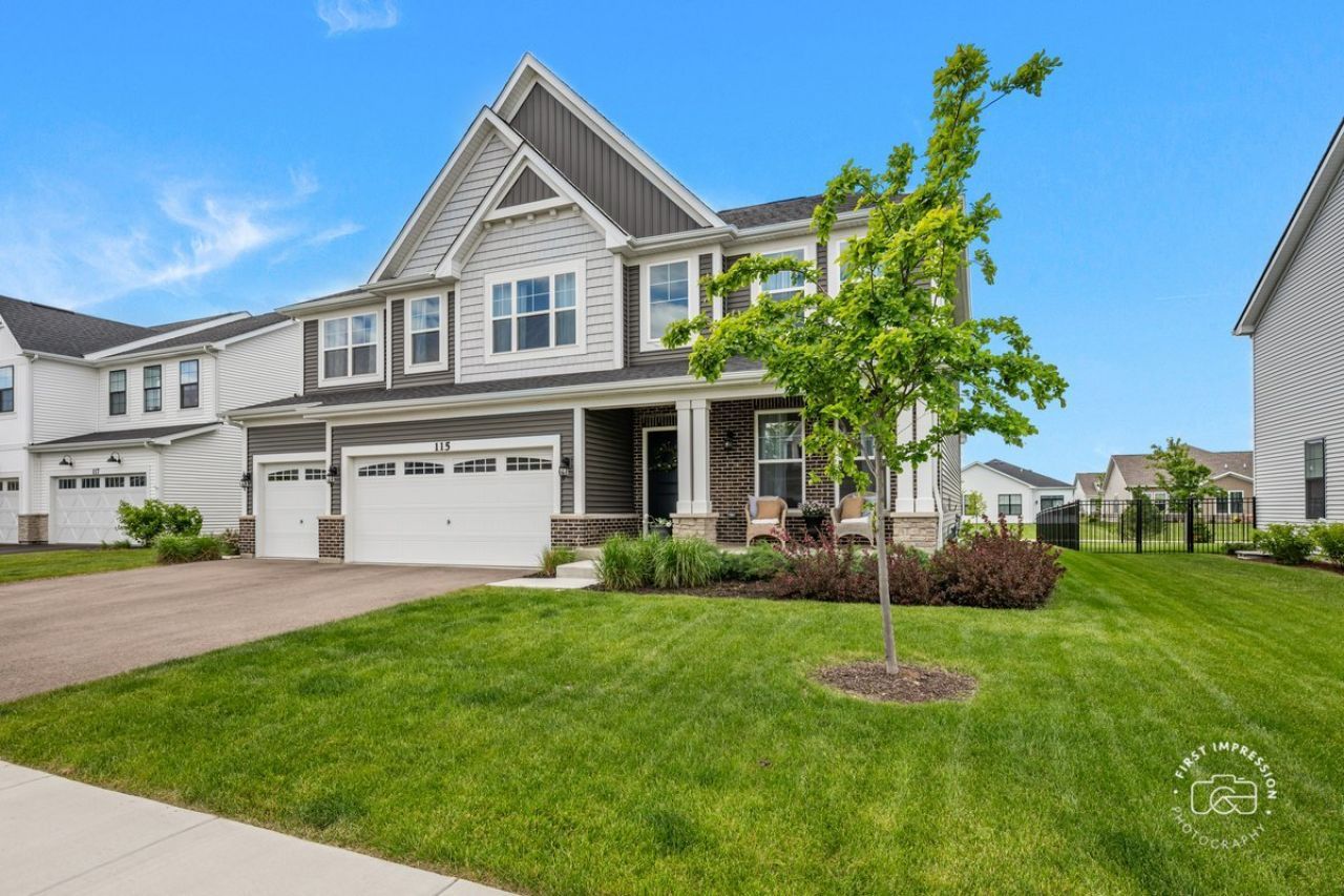 115 Piper Glen Avenue , Oswego, IL 60543 Main Photo