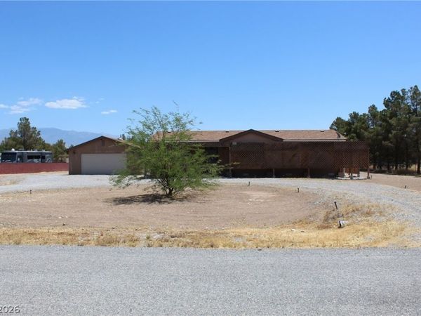 5801 S Deanna Street, Pahrump, NV 89048