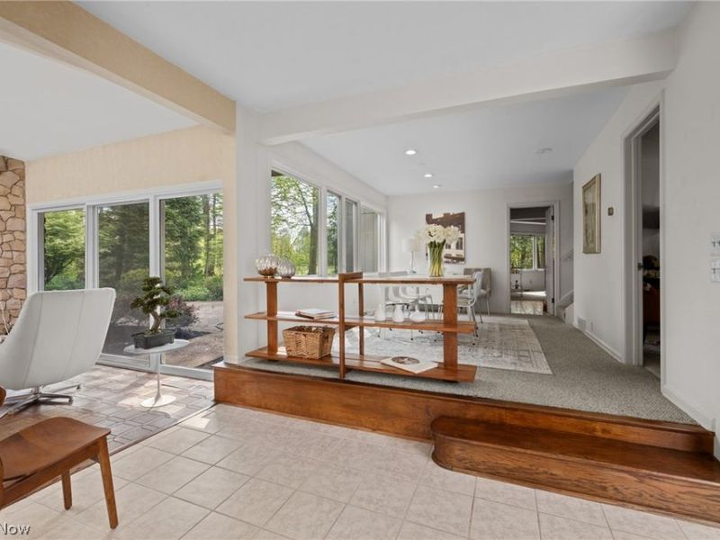 17571 Merry Oaks Trail, Chagrin Falls, OH 44023 Photo 3