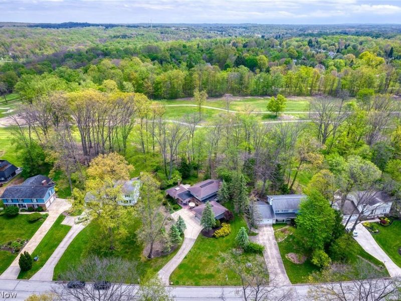 17571 Merry Oaks Trail, Chagrin Falls, OH 44023 Photo 32