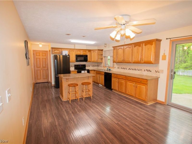 1457 S Marblewood Drive, Marblehead, OH 43440 Photo 6