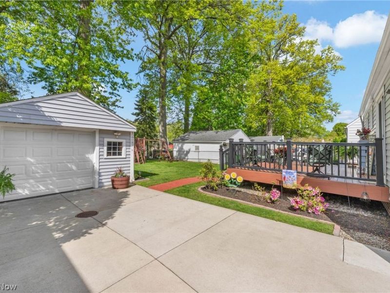 746 N Elmwood Avenue, Wickliffe, OH 44092 Photo 31