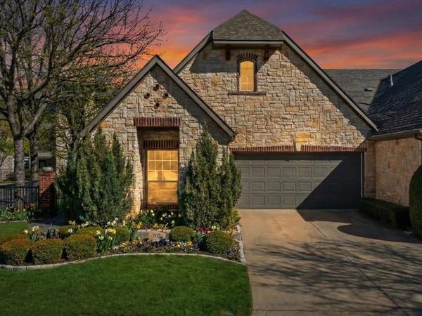 703 N Avalon Court, Granbury, TX 76048