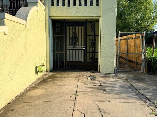 4318 1-2 N ROBERTSON Street , New Orleans, LA 70117