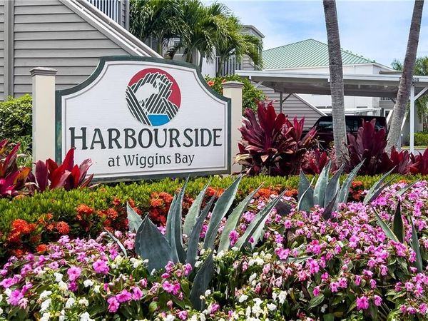 511 Club Side DR , Unit 1-511, NAPLES, FL 34110
