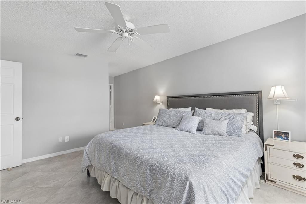 511 Club Side Dr , Unit 1-511, Naples, FL 34110 Photo