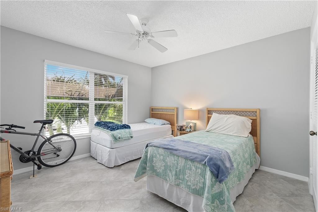 511 Club Side Dr , Unit 1-511, Naples, FL 34110 Photo