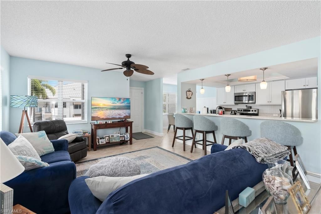 511 Club Side Dr , Unit 1-511, Naples, FL 34110 Photo