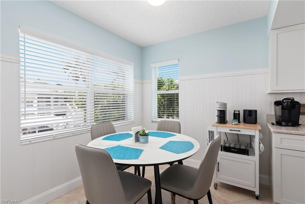 511 Club Side Dr , Unit 1-511, Naples, FL 34110 Photo