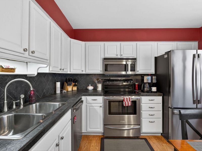 6576 Carriage Lane , Reynoldsburg, OH 43068 Photo 4