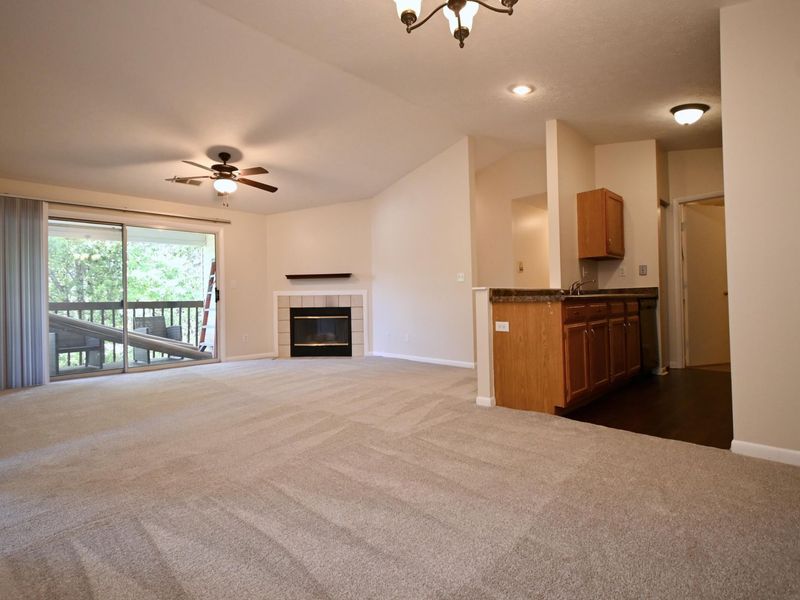 27 Rio Grande Circle, Unit 11, Florence, KY 41042 Photo 9