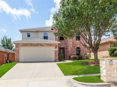 10129 Cougar Trail, Fort Worth, TX 76108