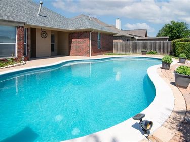 5520 Bandelier Trail, Fort Worth, TX 76137