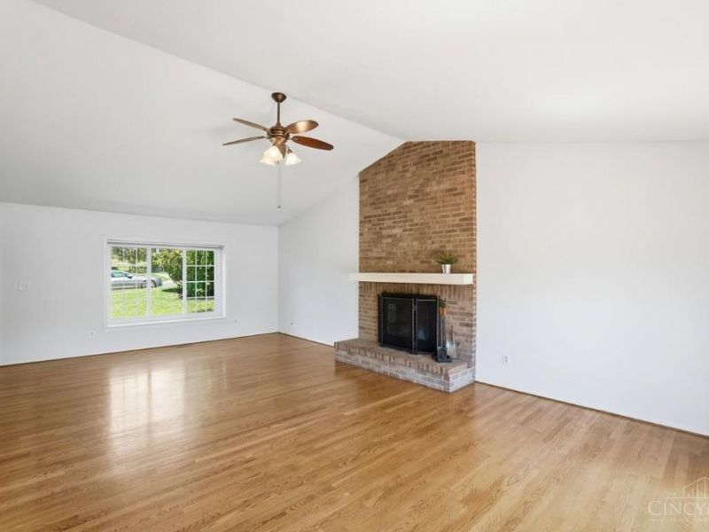 7813 Meadowcreek Drive, Cincinnati, OH 45244 Photo 12