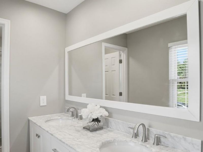 7813 Meadowcreek Drive, Cincinnati, OH 45244 Photo 40