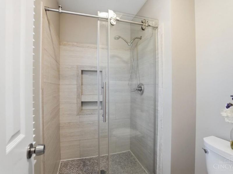7813 Meadowcreek Drive, Cincinnati, OH 45244 Photo 42