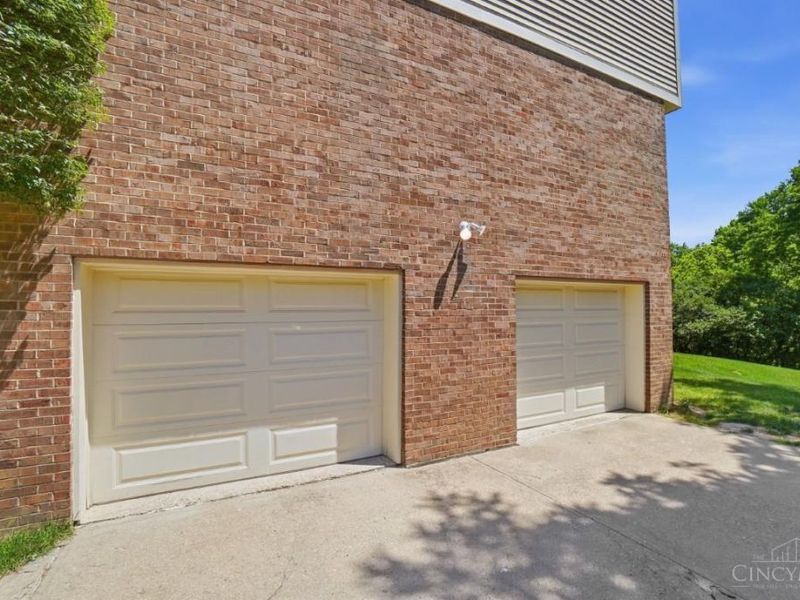 7813 Meadowcreek Drive, Cincinnati, OH 45244 Photo 57