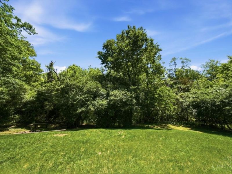 7813 Meadowcreek Drive, Cincinnati, OH 45244 Photo 66