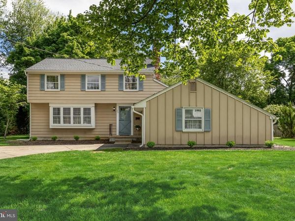 104 NANTUCKET DRIVE, CHERRY HILL, NJ 08034