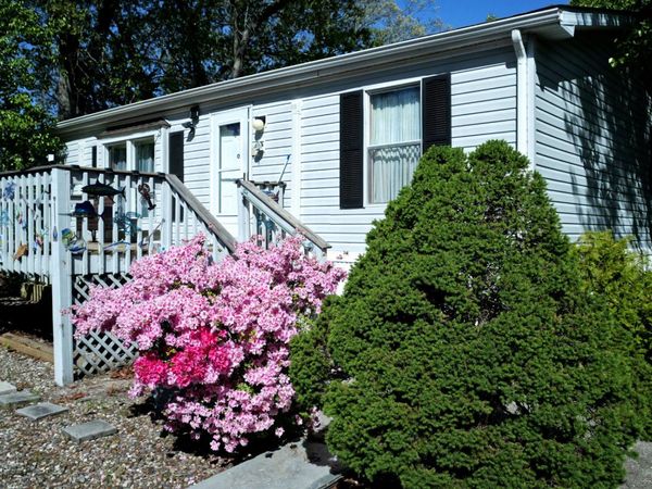 15 OAK TREE LANE , MANAHAWKIN, NJ 08050