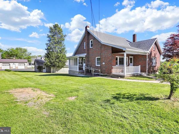 824 FRITZ AVENUE , READING, PA 19607