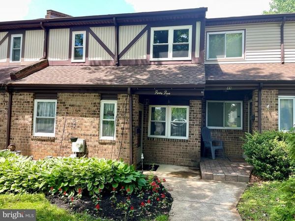 45 HOLLYBROOKE DRIVE, LANGHORNE, PA 19047