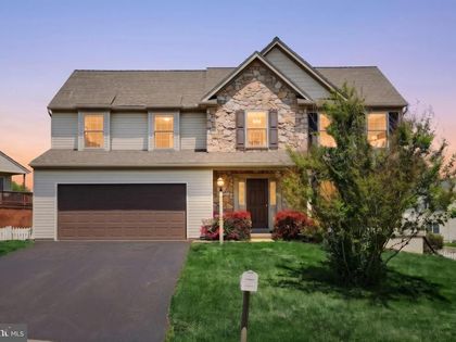 315 LYNNE DRIVE Mount Wolf, PA 17347
