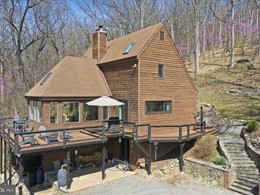 19897 FOREST HILL LANE, BLUEMONT, VA 20135