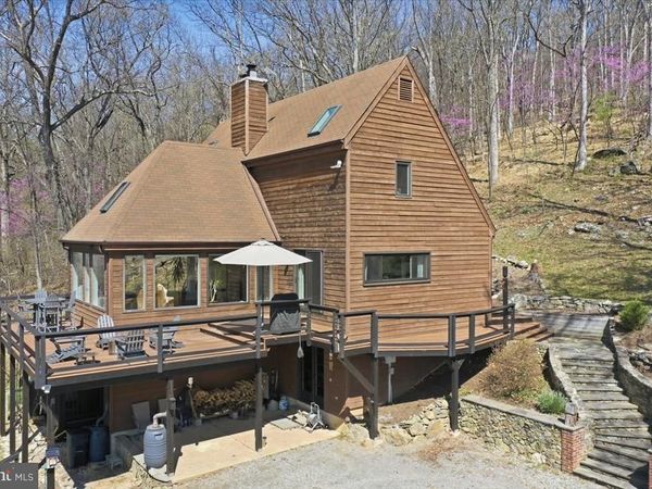 19897 FOREST HILL LANE, BLUEMONT, VA 20135