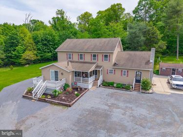 2201 BLAIN ROAD, LOYSVILLE, PA 17047