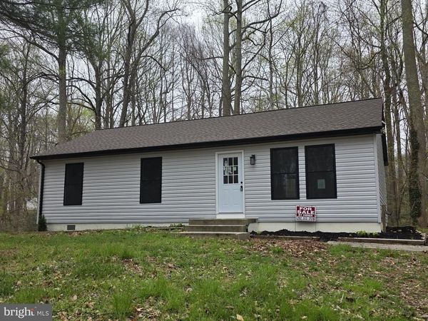 3711 CASSELL BOULEVARD , PRINCE FREDERICK, MD 20678