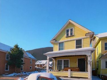 148 SUSQUEHANNA AVENUE, RENOVO, PA 17764