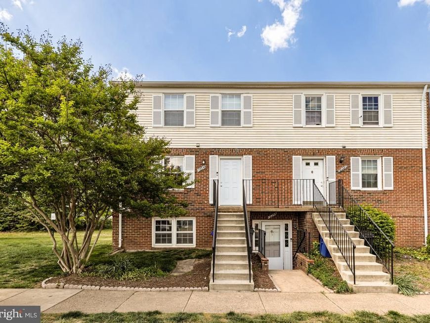 1024 B Brixton Court , Sterling, VA 20164 Main Photo