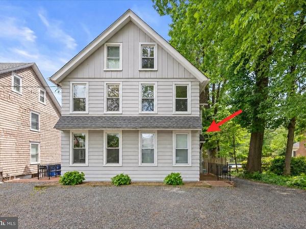 522 E MAIN STREET, MOORESTOWN, NJ 08057