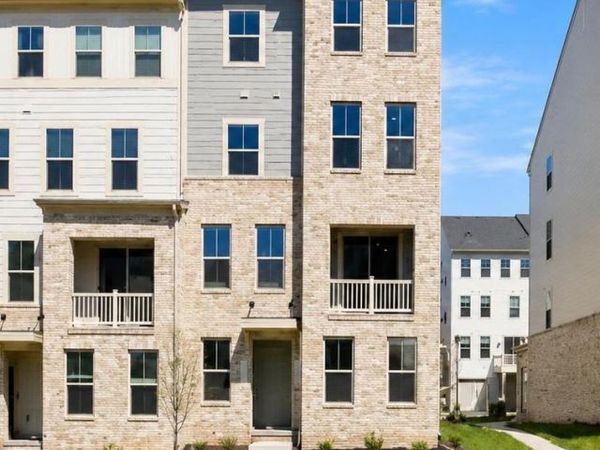 42548 INVERGORDON TERRACE, STERLING, VA 20166