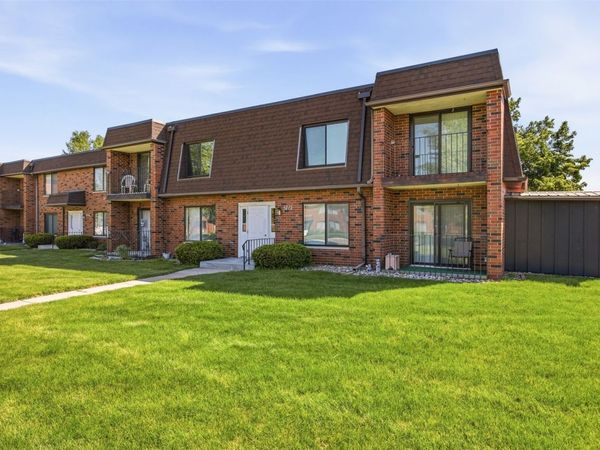 5712 Golden Court NE, Unit 59, Cedar Rapids, IA 52402