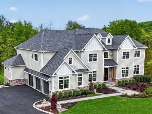 2 Ravinn Lane, Warren, NJ 07059
