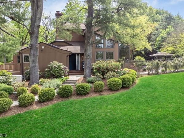 994 Mountain Ave, Berkeley Heights, NJ 07922
