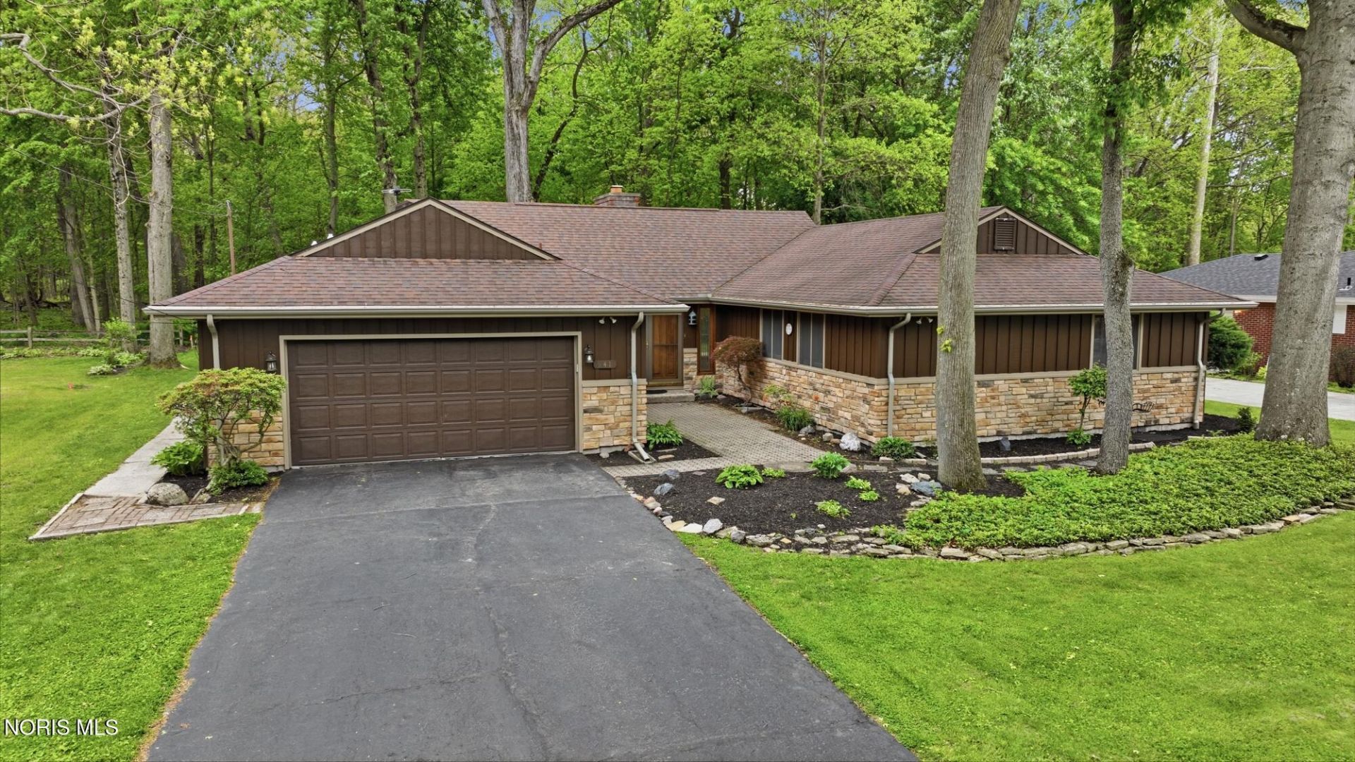 941 Melrose Street, Bowling Green, OH 43402 Main Photo
