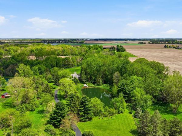 8201 Heller Road, Whitehouse, OH 43571