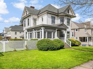 161 E Genesee Street, Auburn, NY 13021