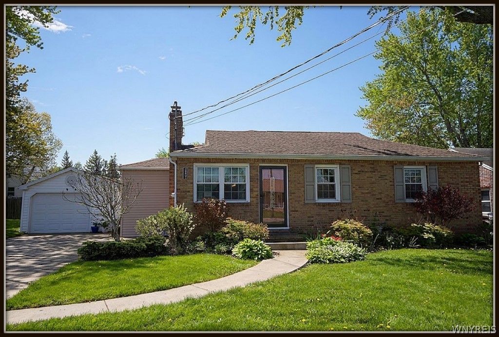 3801 Sowles Road, Hamburg, NY 14075 Main Photo