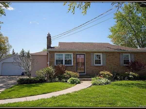3801 Sowles Road , Hamburg, NY 14075