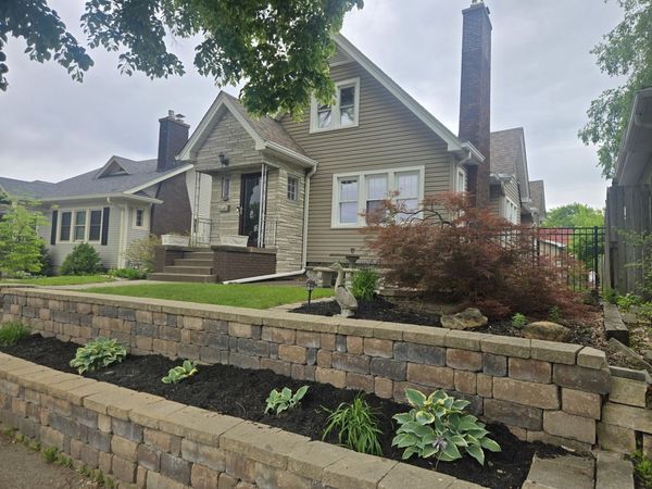 2929 Grand Avenue , Davenport, IA 52803
