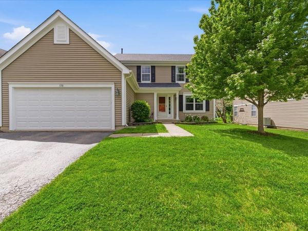 570 W Camden Lane , South Elgin, IL 60177