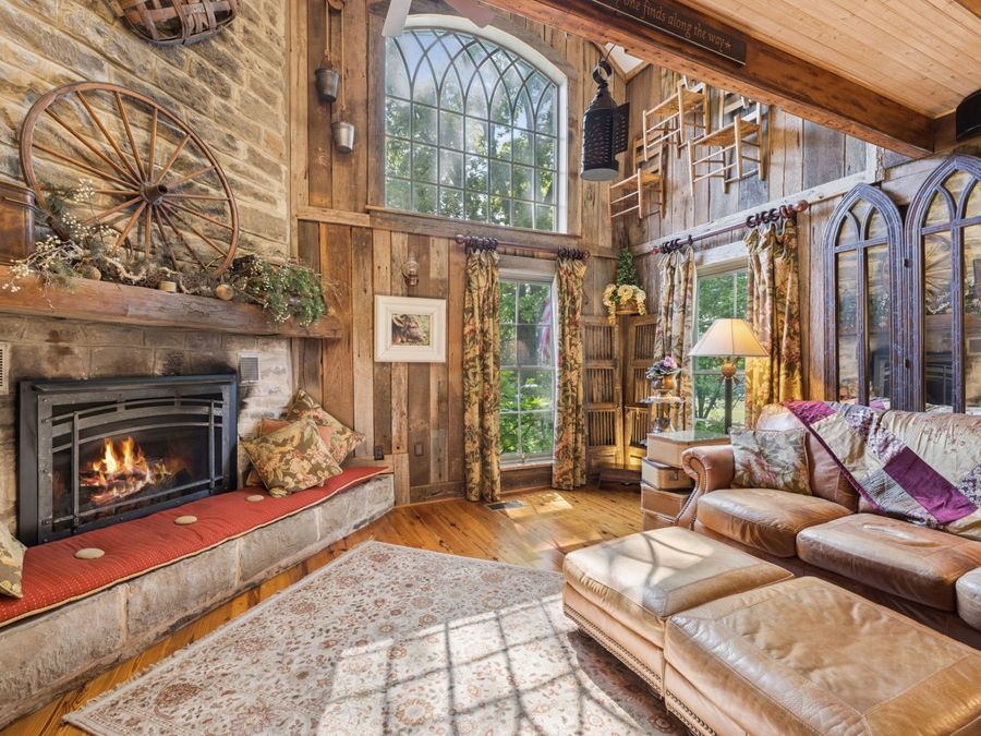 Property Image 11