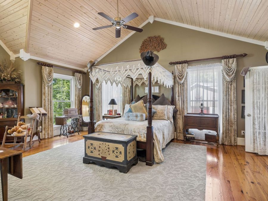 Property Image 36